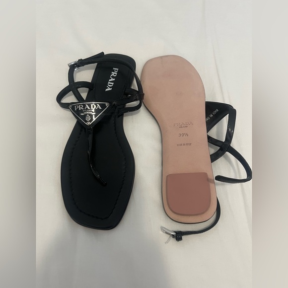 PRADA Black Patent Leather Logo Thong Sandal - Picture 4 of 5